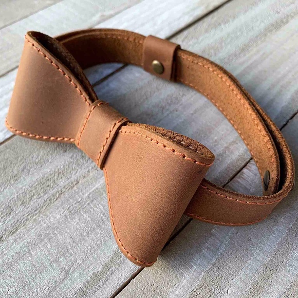 Men\'s Leather Bow Tie